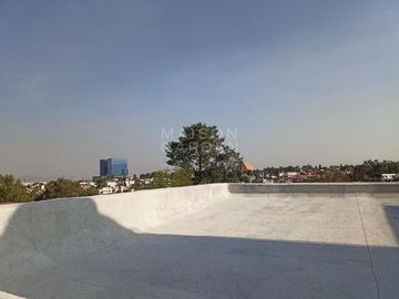 Casa en Venta en Ciudad Satélite completamente remodelada