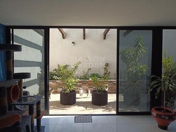 Casa en Venta en Ciudad Satélite completamente remodelada