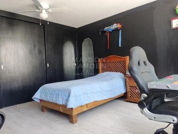 Casa en Venta en Ciudad Satélite completamente remodelada