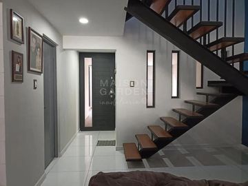 Casa en Venta en Ciudad Satélite completamente remodelada