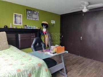 Casa en Venta en Ciudad Satélite completamente remodelada