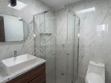Casa en Venta, nueva, en Fractus, con 3 recámaras con baño cada una