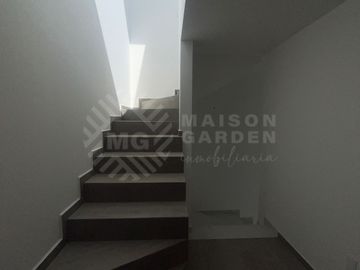 Casa en Venta, nueva, en Fractus, con 3 recámaras con baño cada una