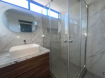 Casa en Venta, nueva, en Fractus, con 3 recámaras con baño cada una