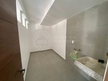 Casa en Venta, nueva, en Fractus, con 3 recámaras con baño cada una