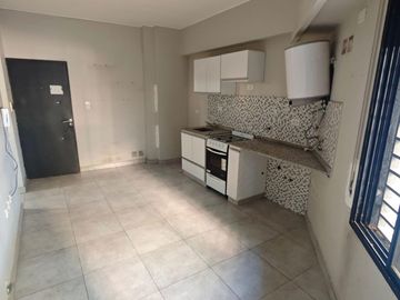 Venta departamento de 1 Dormitorio en barrio Luis Agote