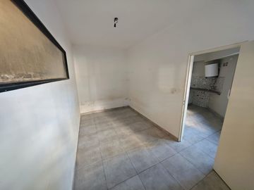 Venta departamento de 1 Dormitorio en barrio Luis Agote