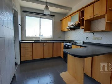 Depto 4 ambientes en venta Olivos