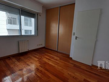 Depto 4 ambientes en venta Olivos