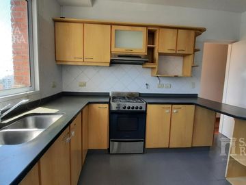 Depto 4 ambientes en venta Olivos