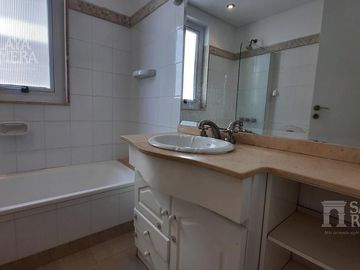 Depto 4 ambientes en venta Olivos