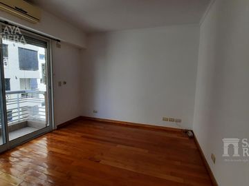 Depto 4 ambientes en venta Olivos