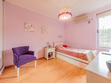VENTA/PERMUTA - Casa 3 dormitorios con parque y pileta - Roldán, Santa Fe.