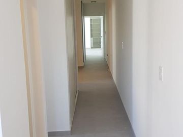 Casa a estrenar en Vista Oliva