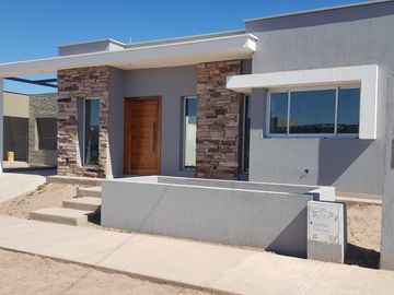 Casa a estrenar en Vista Oliva