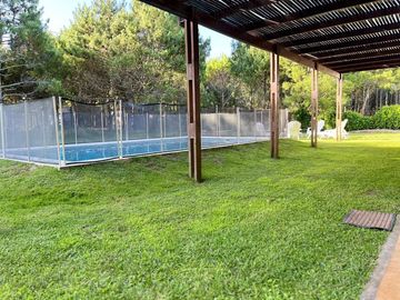 Pinamar, La herradura casa en venta