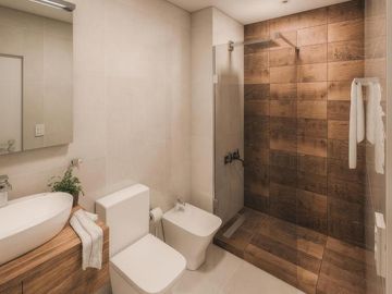 Departamento venta -2 dormitorios 2 baños  - 71 mts 2 totales - La Plata-pozo-emprendimiento.