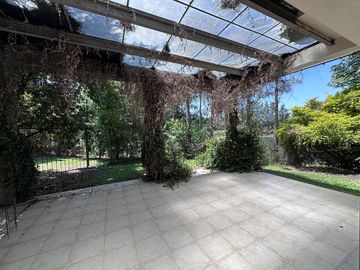 Gran Casa en La Alameda Nordelta en alquiler anual 9 ambientes