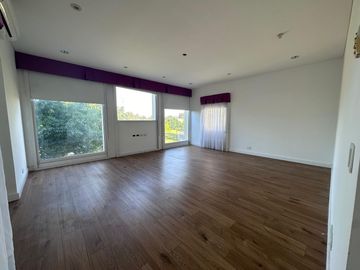 Gran Casa en La Alameda Nordelta en alquiler anual 9 ambientes