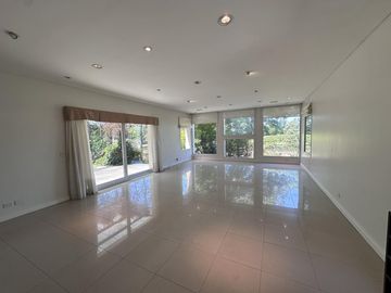 Gran Casa en La Alameda Nordelta en alquiler anual 9 ambientes