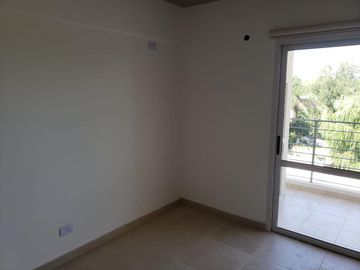 En Venta | Hermoso Departamento a Estrenar en Edificio Chiclana 2242 de 2 Ambientes con Cochera Descubierta