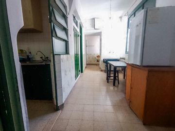 VENTA / PERMUTA Departamento de tres dormitorios, piso exclusivo, en el centro de Rosario.