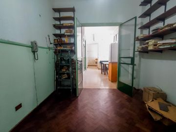 VENTA / PERMUTA Departamento de tres dormitorios, piso exclusivo, en el centro de Rosario.