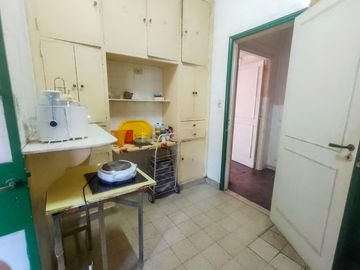 VENTA / PERMUTA Departamento de tres dormitorios, piso exclusivo, en el centro de Rosario.