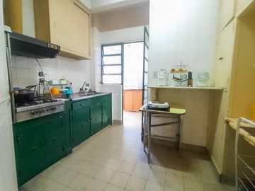 VENTA / PERMUTA Departamento de tres dormitorios, piso exclusivo, en el centro de Rosario.