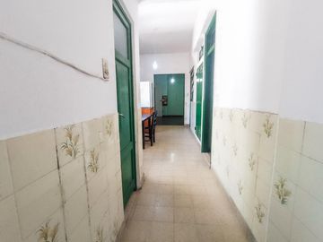 VENTA / PERMUTA Departamento de tres dormitorios, piso exclusivo, en el centro de Rosario.