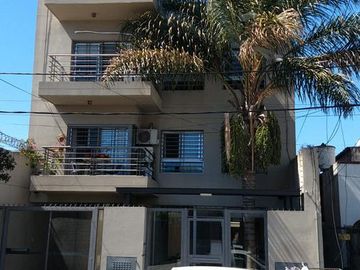 Departamento 3 Amb - Bernal Este -Barrio Parque Bernal