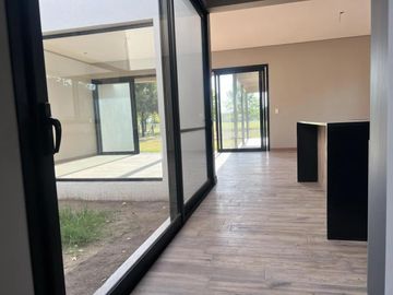 Casa a Estrenar en venta 3 Dormitorios Estancia La Rinconada