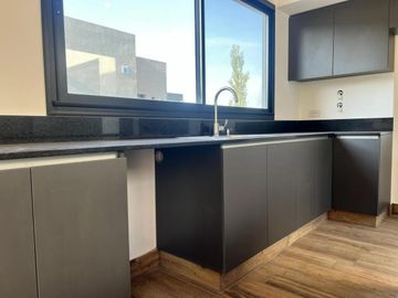 Casa a Estrenar en venta 3 Dormitorios Estancia La Rinconada