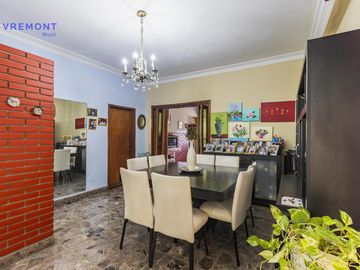 Venta Casa 6 AMB en Villa Urquiza, Capital Federal.