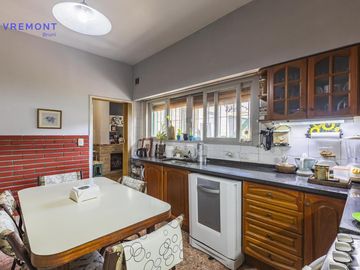 Venta Casa 6 AMB en Villa Urquiza, Capital Federal.