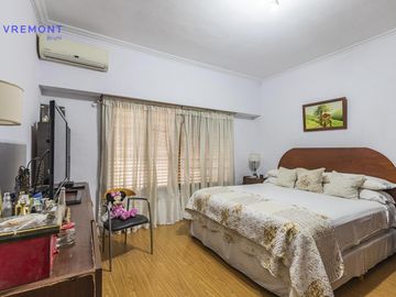 Venta Casa 6 AMB en Villa Urquiza, Capital Federal.