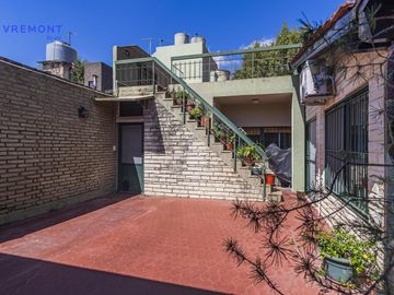 Venta Casa 6 AMB en Villa Urquiza, Capital Federal.