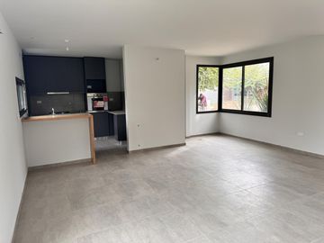 Venta duplex  en Arguello