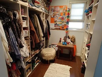 Casa en venta 4 amb en  Barrio Parque Leloir