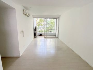 VENTA  DEPARTAMENTO  3 AMBIENTES  CON RENTA BELGRANO C