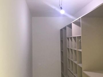 Casa en EL Canton Norte a la Laguna PG a estrenar con piscina