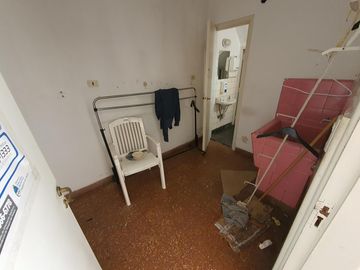 Depósito en  planta alta en lomas de zamora