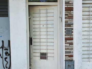 Depósito en  planta alta en lomas de zamora