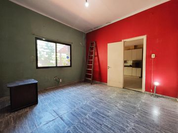 Venta Casa 4 Dormitorios Jardin Cochera