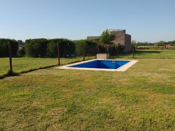Venta casa 3 dormitorios Funes