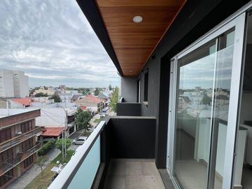 Local comercial a la venta en Wilde