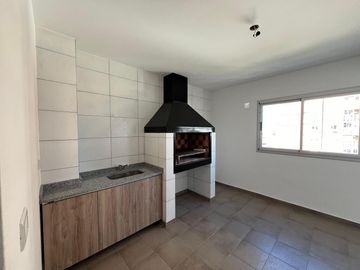 Local comercial a la venta en Wilde
