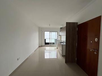 Local comercial a la venta en Wilde