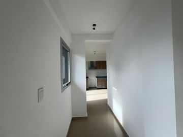 Local comercial a la venta en Wilde