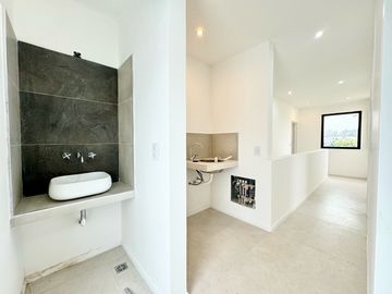 ¡Hermosa casa a estrenar en Santa Elena - Pilar del Este!